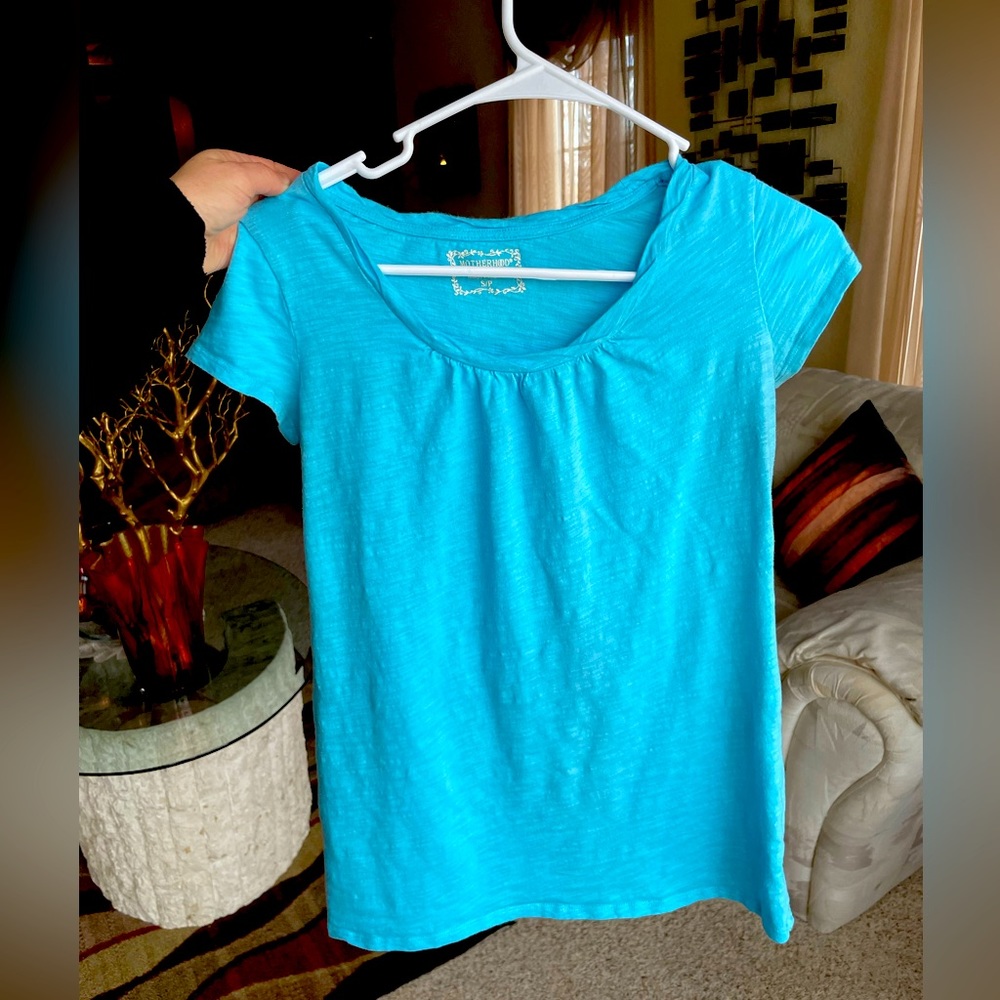 Maternity shirt, great condition, sky blue shirt. Size small